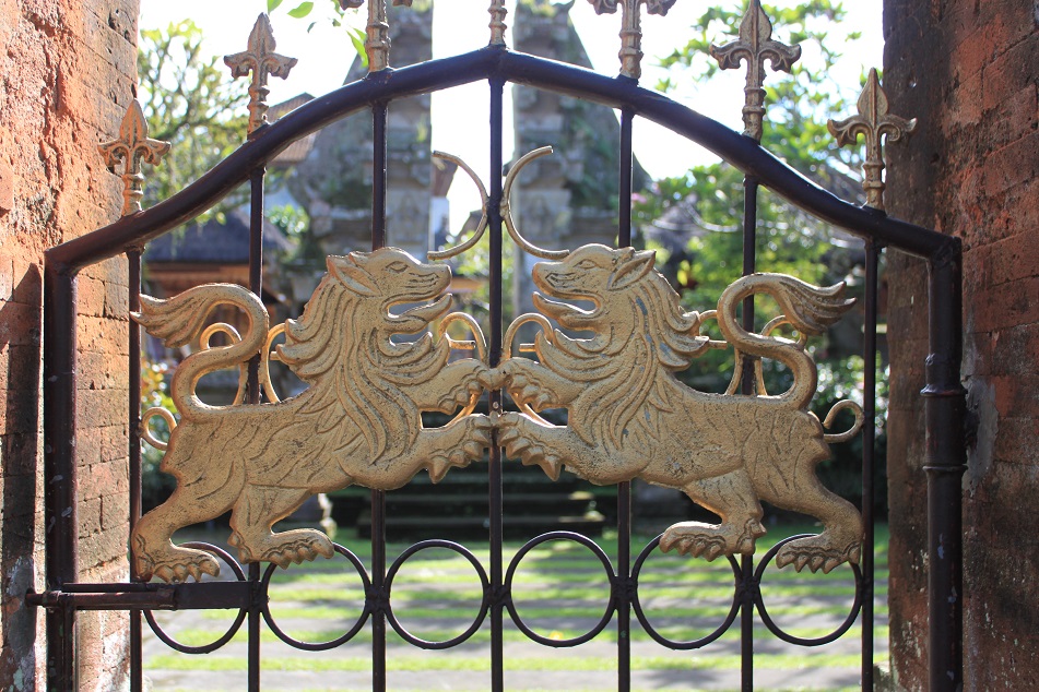 A Balinese Gated Residence