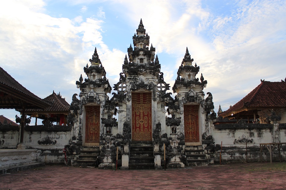 Pura Dalem, One of Nusa Lembongan's Main Temples