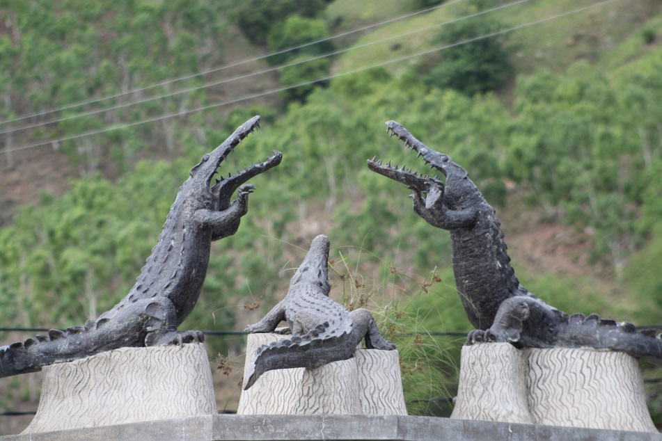 Crocodile Statues outside Dili