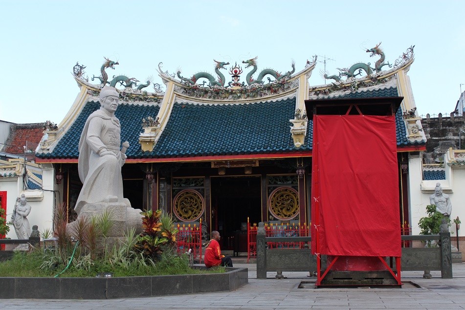 Tay Kak Sie Temple and A Statue of Zheng He