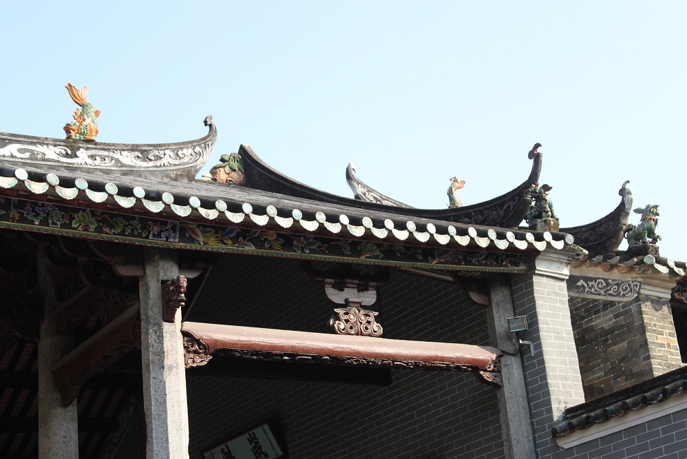 Ornate Roof Decorations