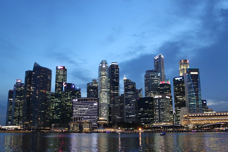 All the Glitz for Which Singapore is Known