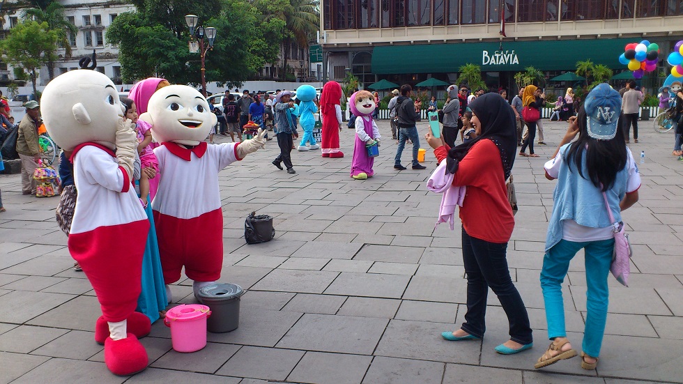 Taking Photos with Funny Characters