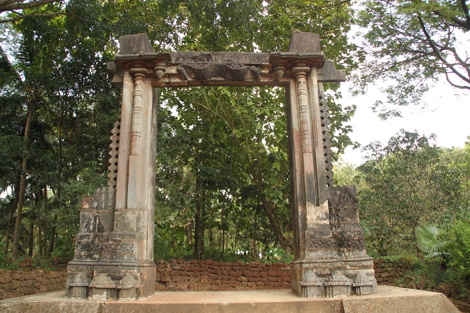 What is Left from the Palace of Adil Shah, the Former Muslim Ruler of Goa